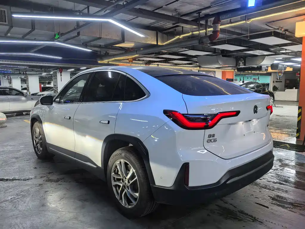 NIO NIO EC6
