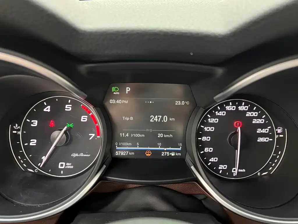 Alfa Romeo Stelvio — миниатюра 14