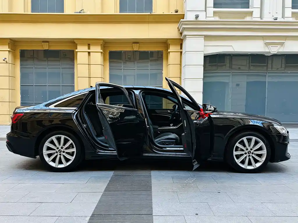 Audi A6L — миниатюра 4