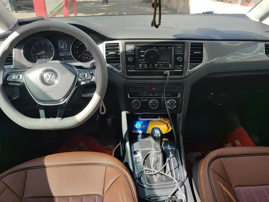 Volkswagen Golf Sportsvan — миниатюра 12