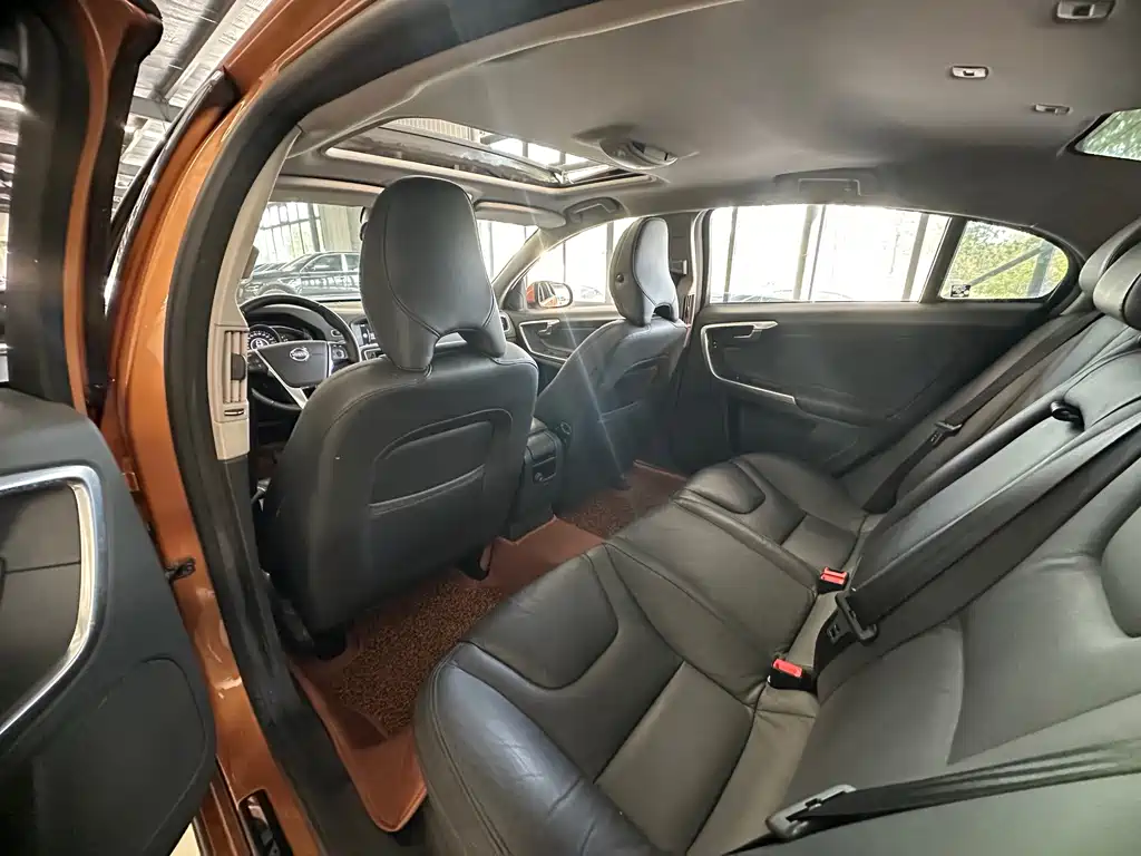 Volvo S60 S60L T5 Smart Drive Edition, фото 9