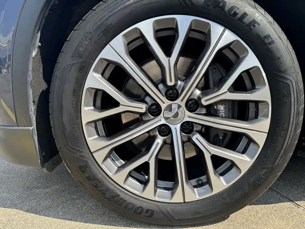 NIO EC6 — миниатюра 14