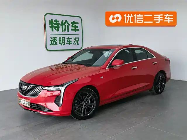 CADILLAC  CT4 2022