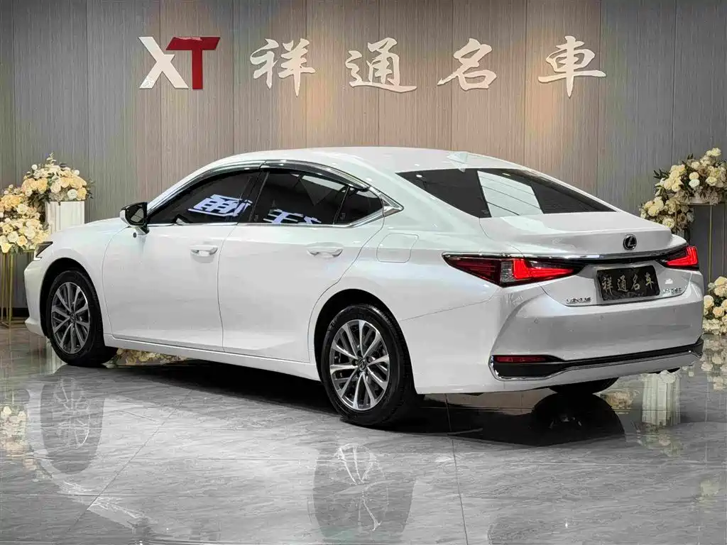 Lexus ES — фотографии объявления, Фото 19