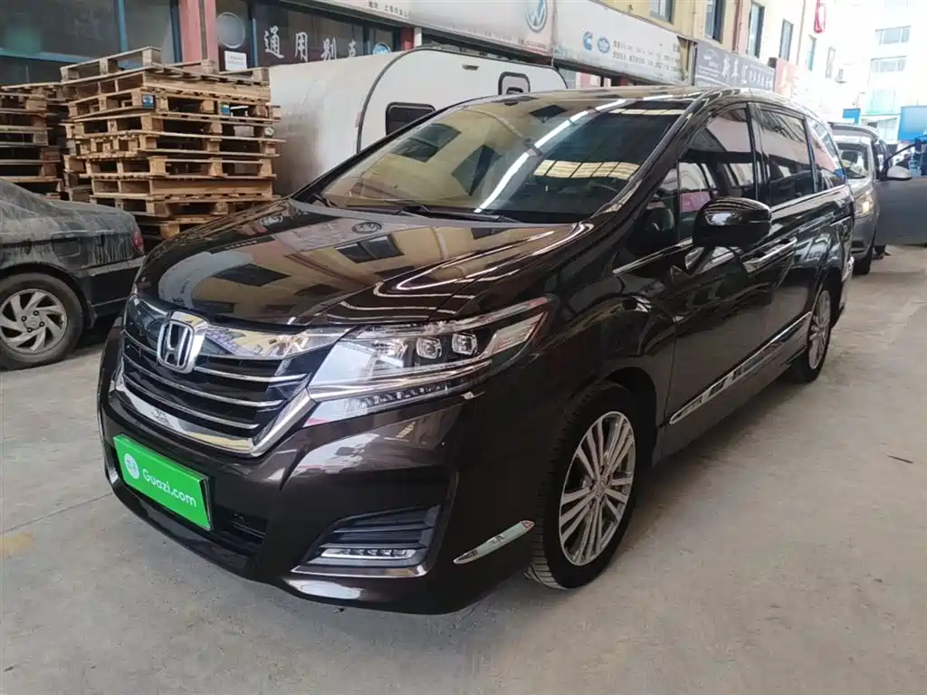 Купить Honda Elysion