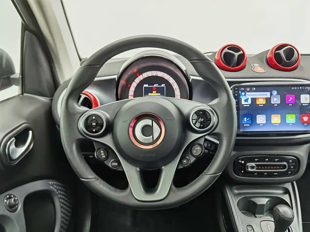 smart Smart Fortwo — миниатюра 11