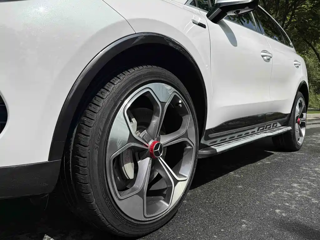 Denza X 2020 PHEV Flagship