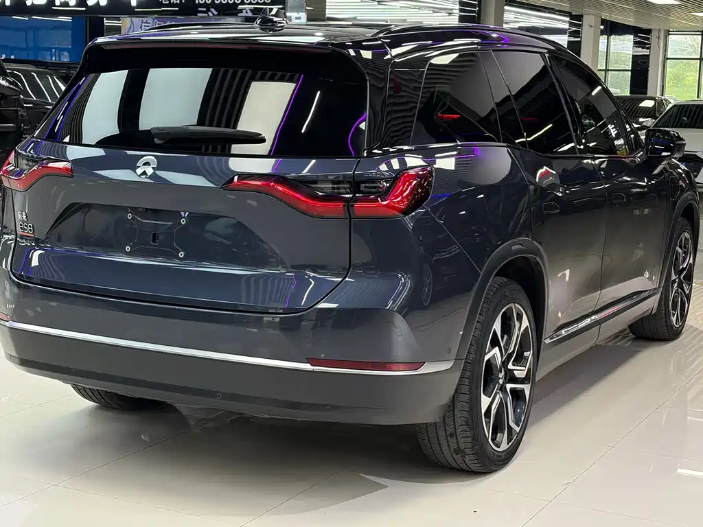 NIO ES8 — миниатюра 12