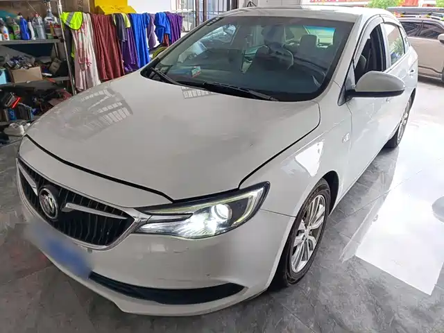 BUICK YINGLANG 2018