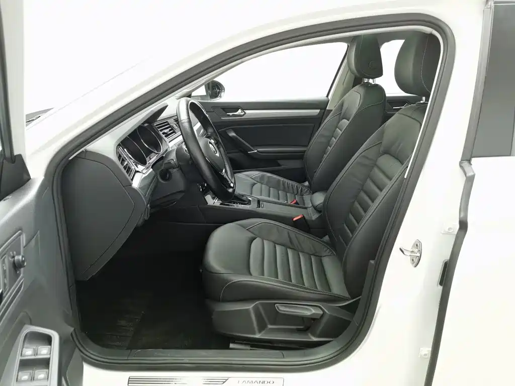 Volkswagen Lamando — миниатюра 10