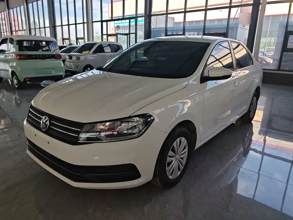 Volkswagen Santana — миниатюра 2