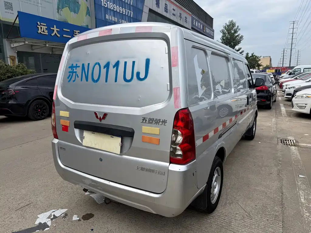 Wuling Rongguang — миниатюра 4
