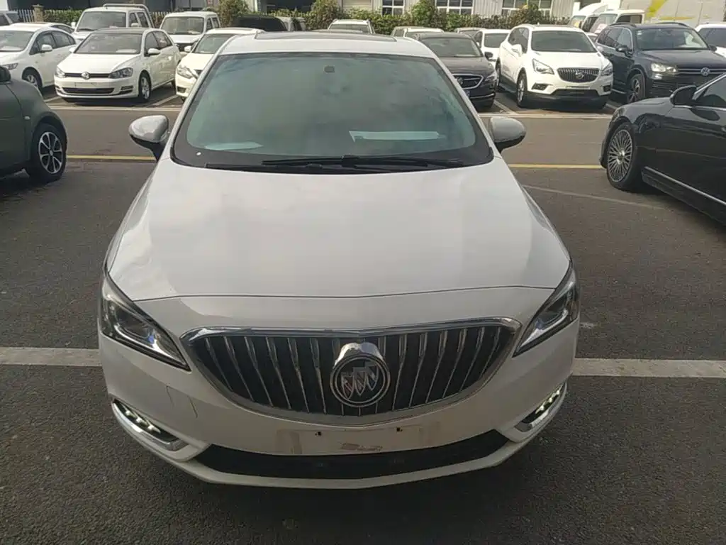 Buick Verano — миниатюра 3