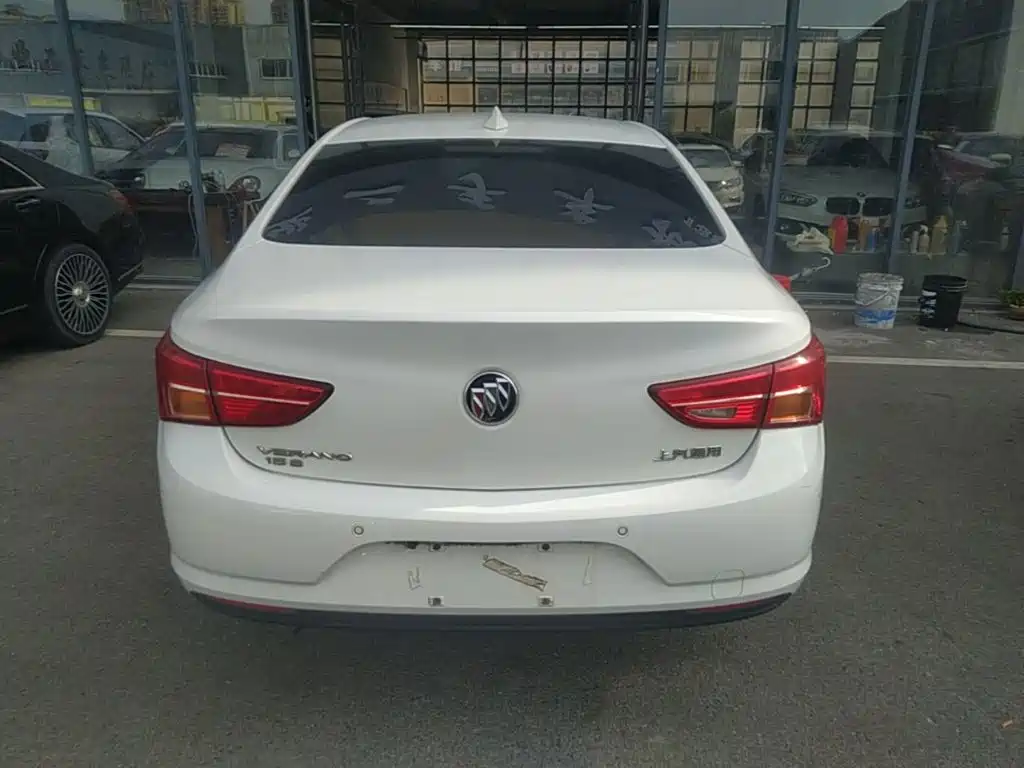 Buick Verano — миниатюра 6