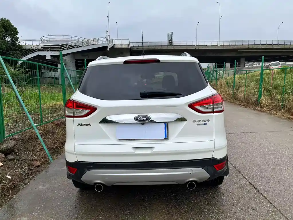 Ford Kuga 2.0L GTDi 4WD Elite Type, фото 18