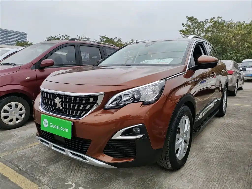 PEUGEOT 4008