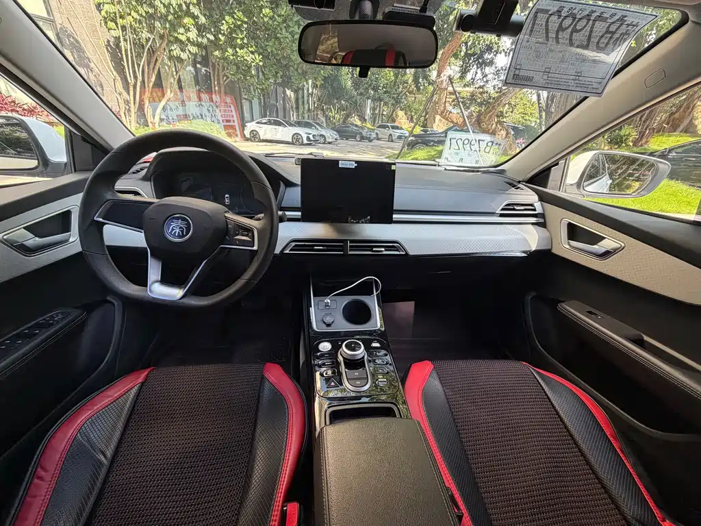 BYD Qin NEV — миниатюра 4