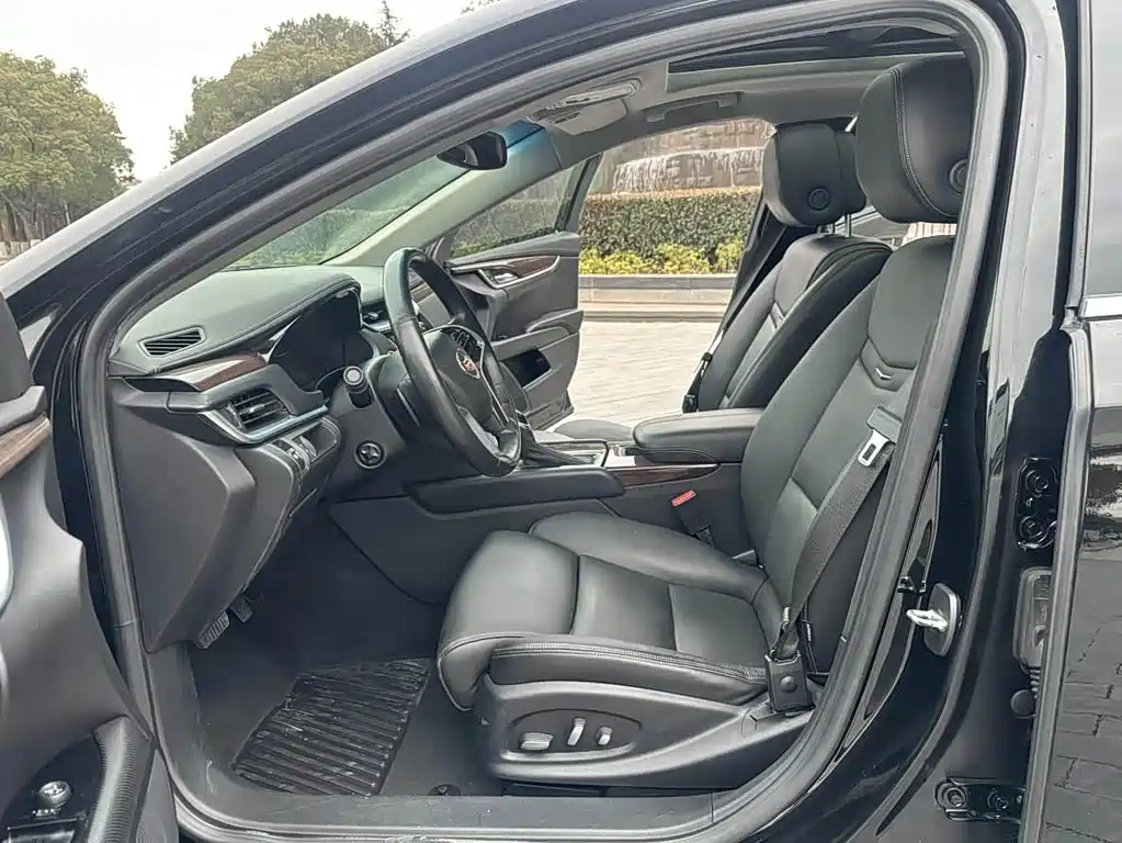 Cadillac XTS — миниатюра 10