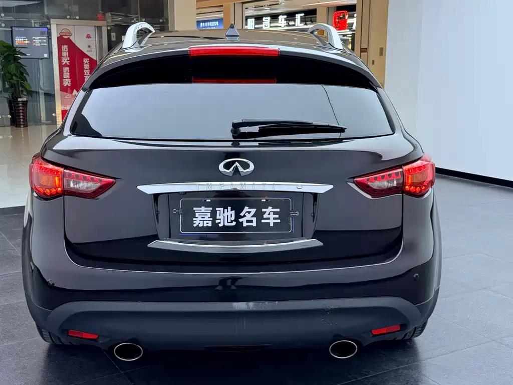 Infiniti FX — миниатюра 13