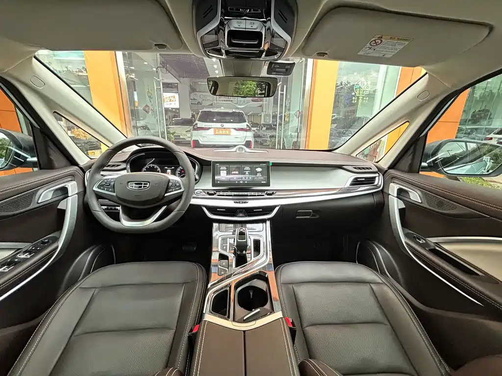 Geely Jia Ji — миниатюра 15