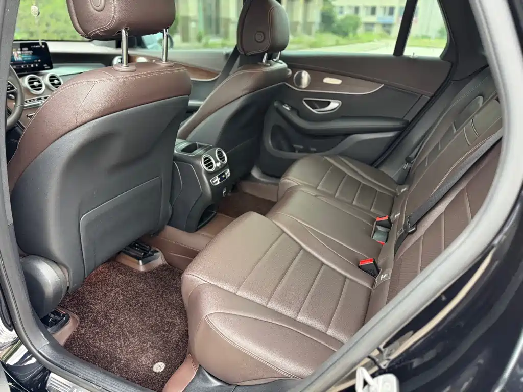 Mercedes-Benz GLC — миниатюра 8