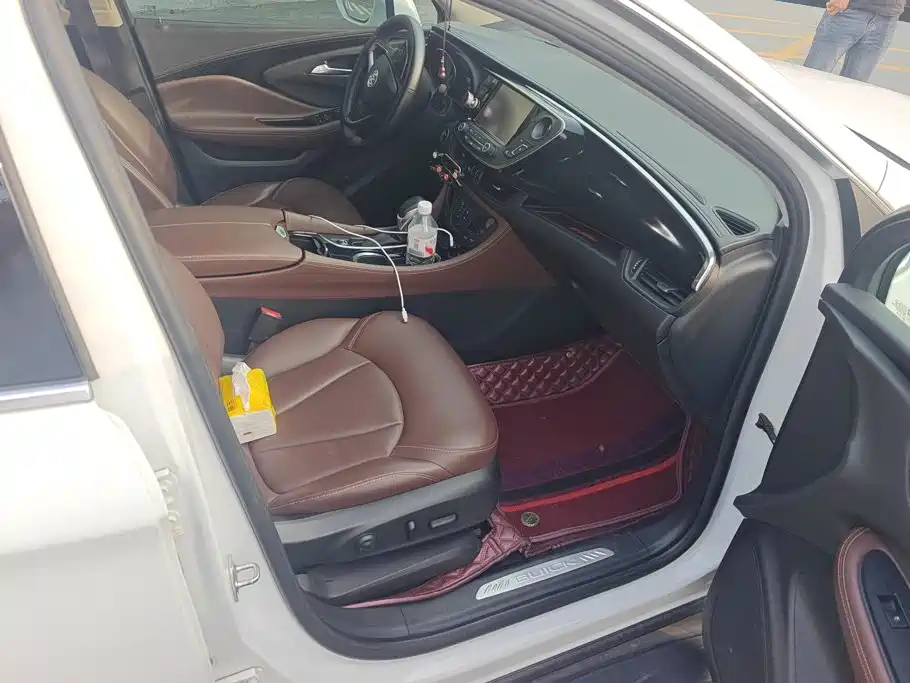 Buick Envision Plus — миниатюра 8