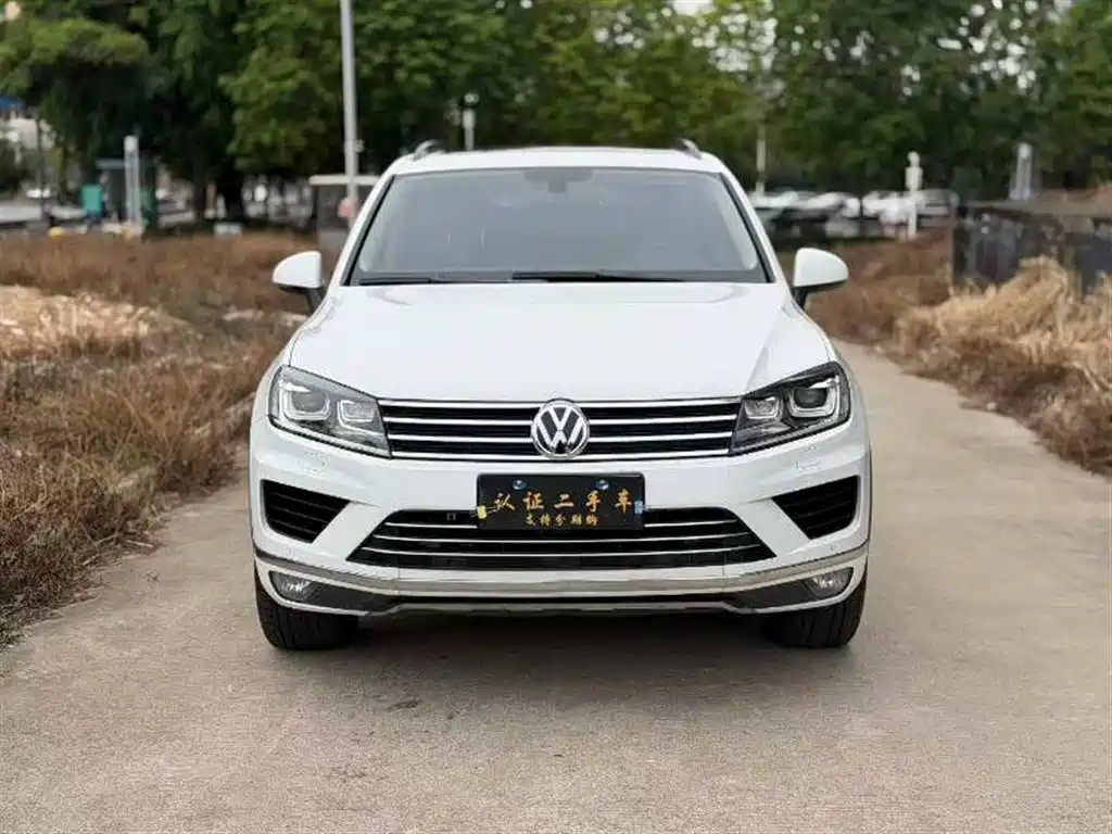 Volkswagen Touareg 2015 3.0TSI