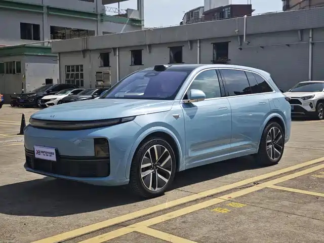 IDEAL CAR IDEAL L7 2024