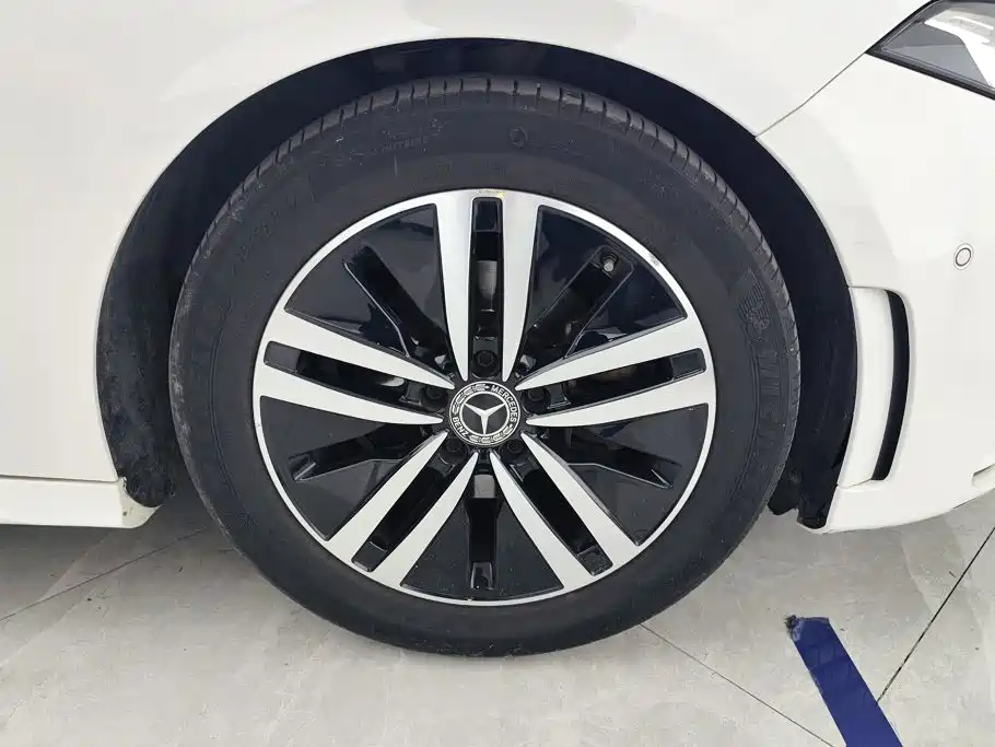 Mercedes-Benz A-Class — миниатюра 6