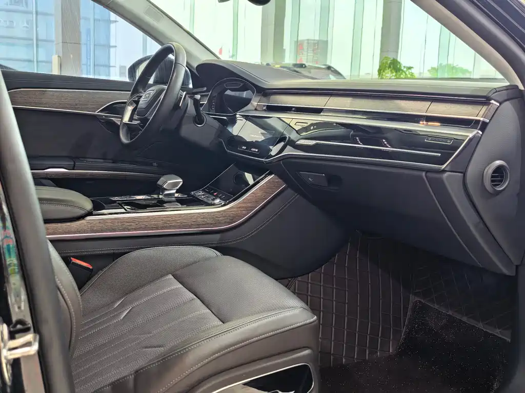 Audi A8 2023 A8L 55 TFSI quattro Flagship