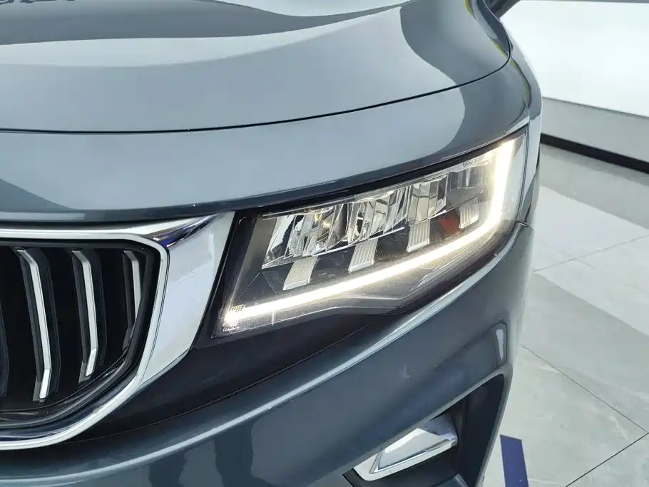 Geely Haoyue — миниатюра 5