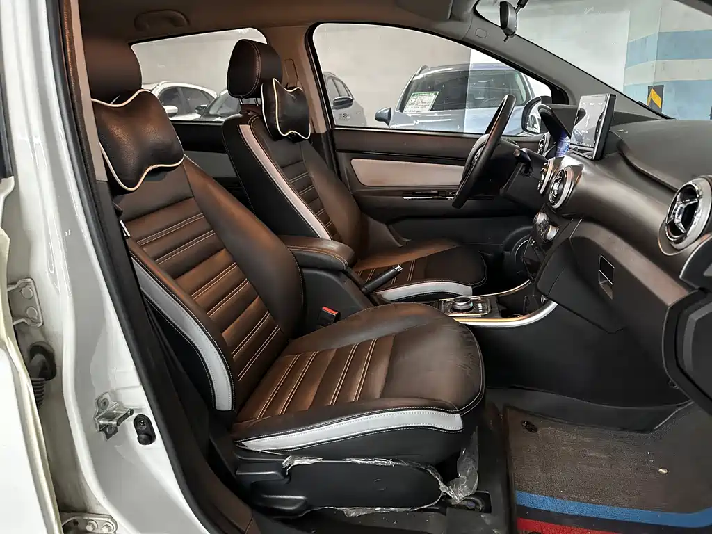 BAIC New Energy EC5 — миниатюра 16