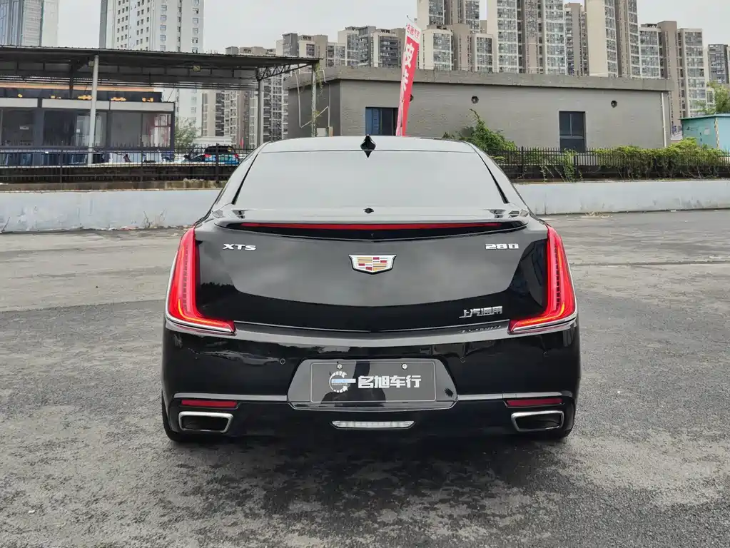 Cadillac XTS — миниатюра 8