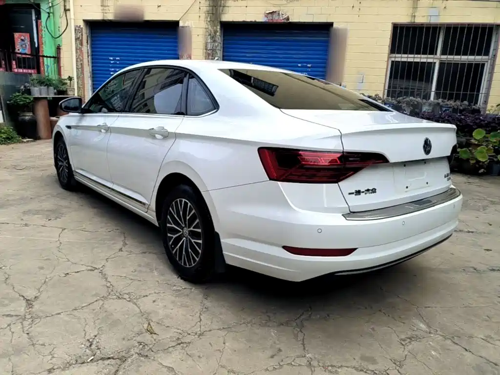 Volkswagen Sagitar — миниатюра 5