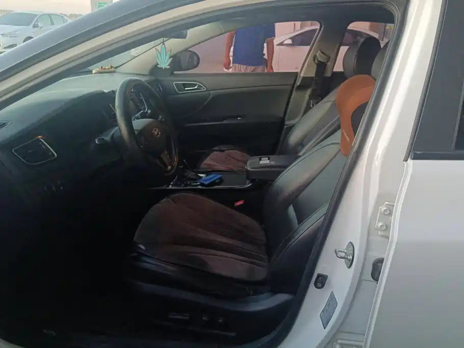 Hyundai Mistra — миниатюра 9
