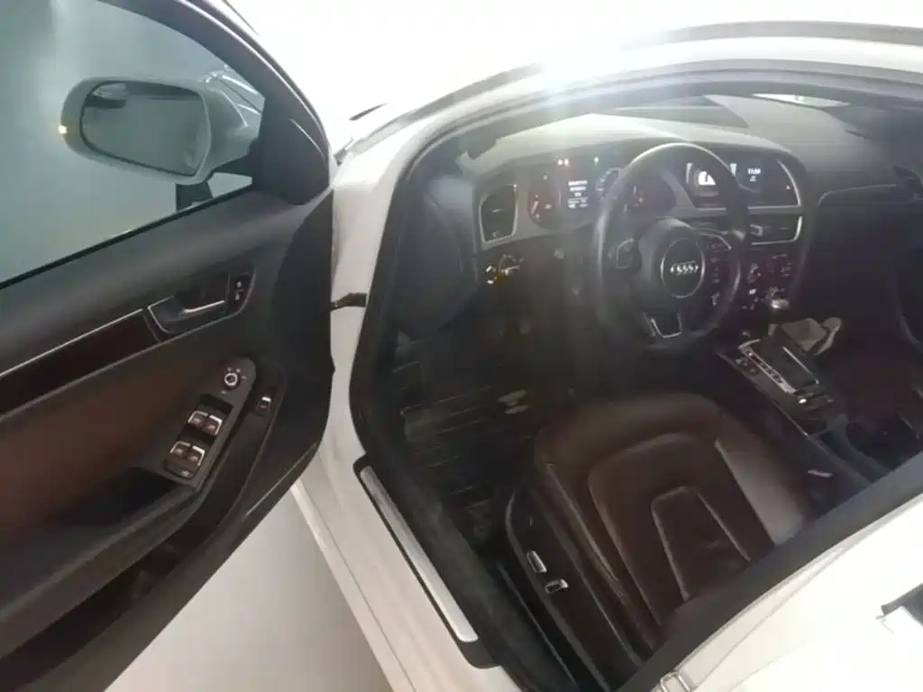 Audi A4L — миниатюра 16