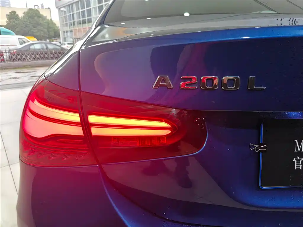 MERCEDES-BENZ A CLASS