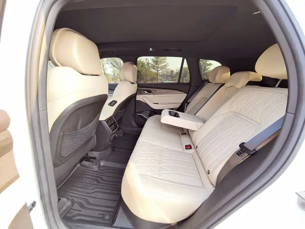 GEELY AUTOMOBILE XINGYUE L