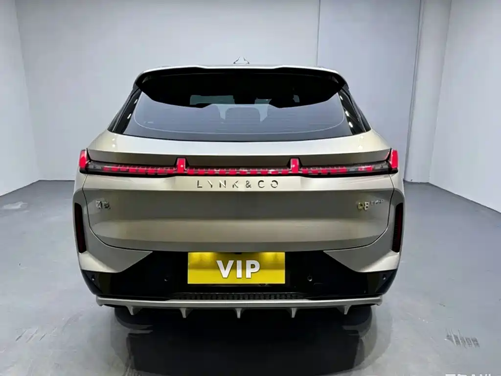Lynk & Co 08 EM-P — миниатюра 5