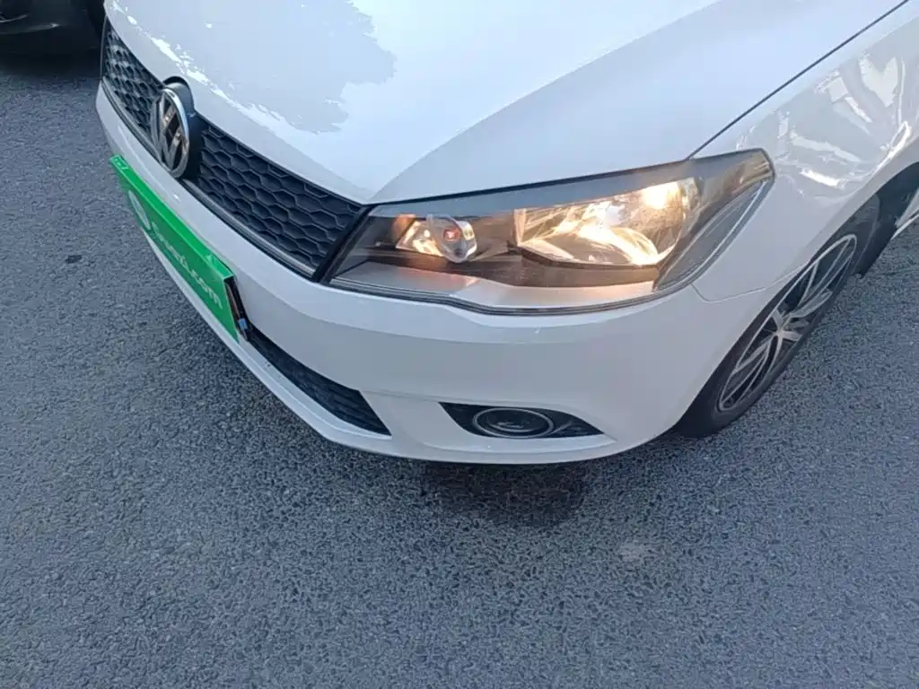 Volkswagen Jetta — миниатюра 24