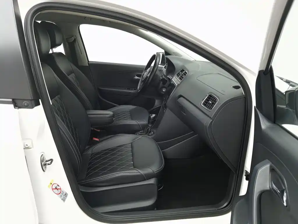 Volkswagen Polo — миниатюра 23