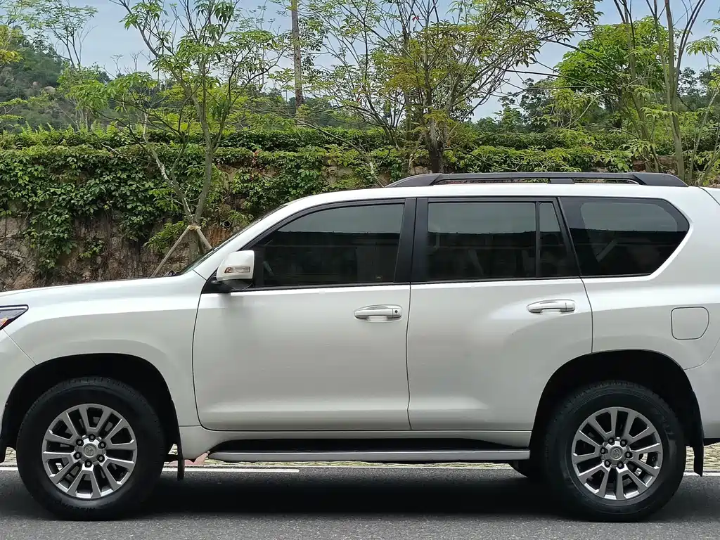 Toyota Land Cruiser Prado 2018 3.5L AT TX-L NAVI