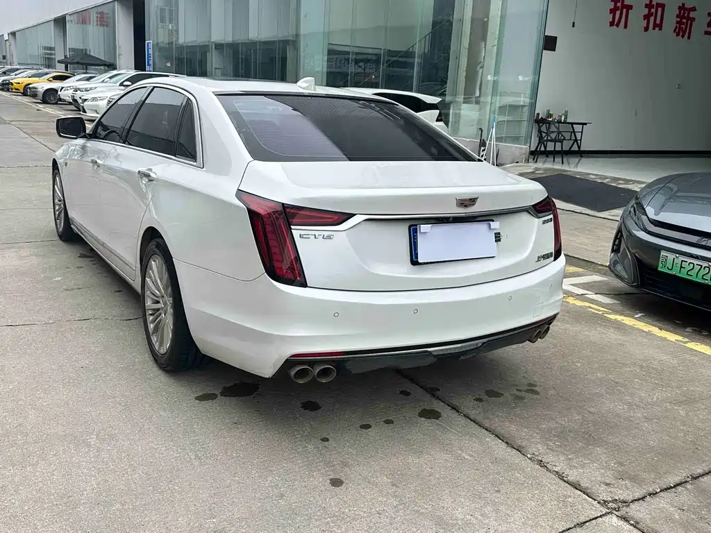 Cadillac CT6 — миниатюра 7