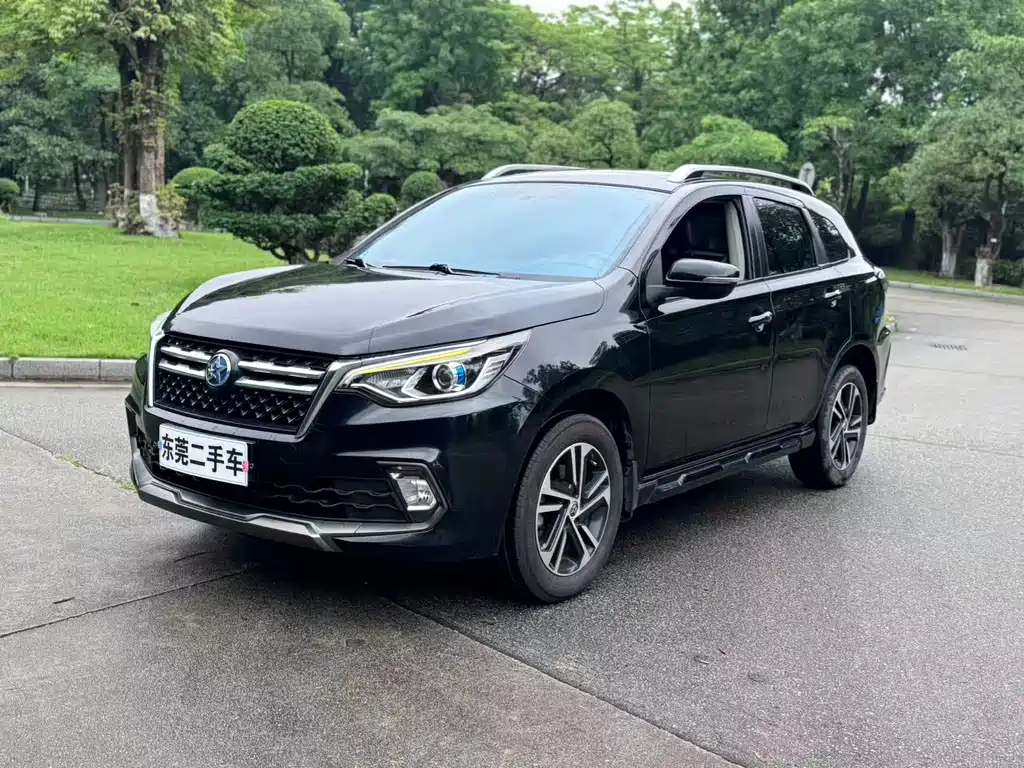 Venucia T70 2018