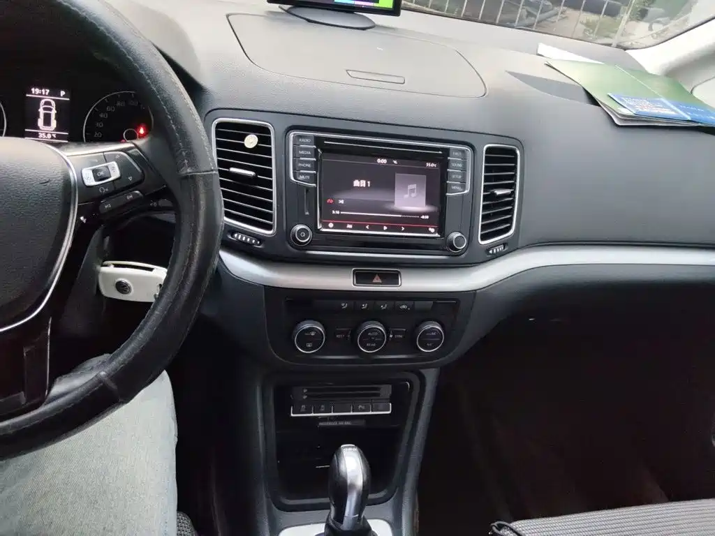 Volkswagen Sharan — миниатюра 5