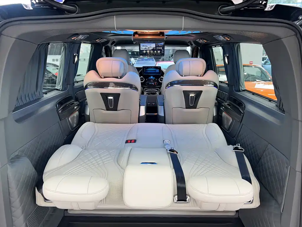 Mercedes-Benz Vito — миниатюра 26