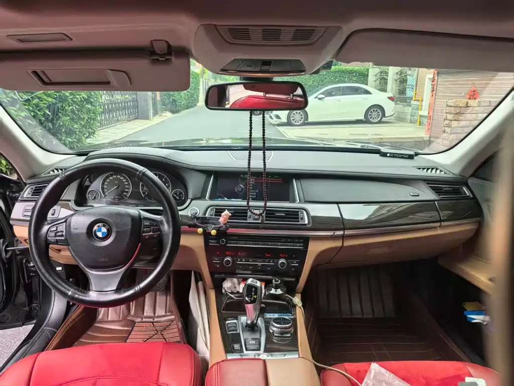 BMW 7 Series 7 2013 740Li Luxury