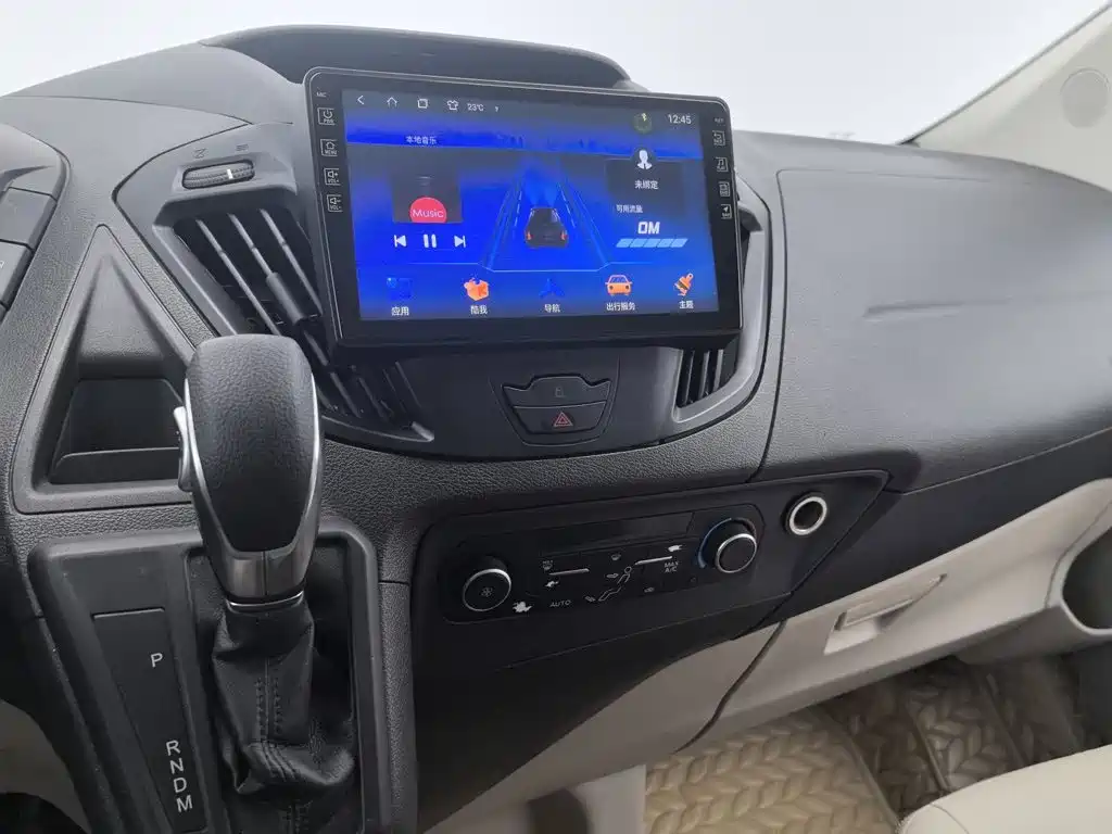 Ford Tourneo — миниатюра 12