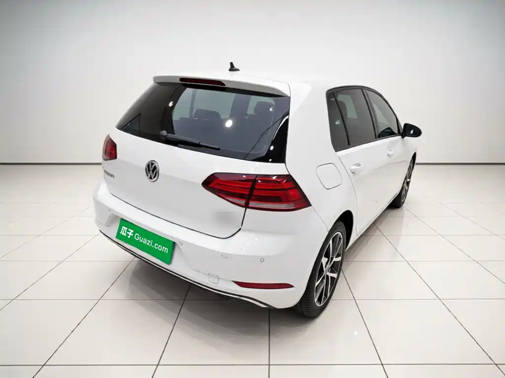 Volkswagen Golf — миниатюра 4