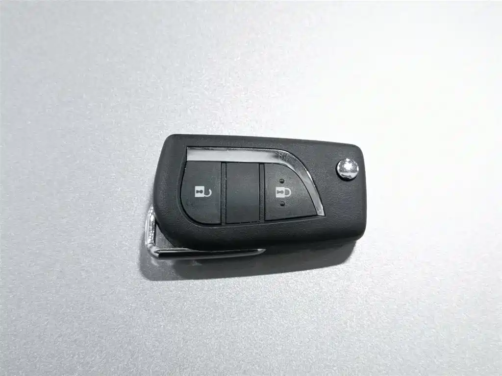 Toyota Corolla id 4589403 из Китая 11